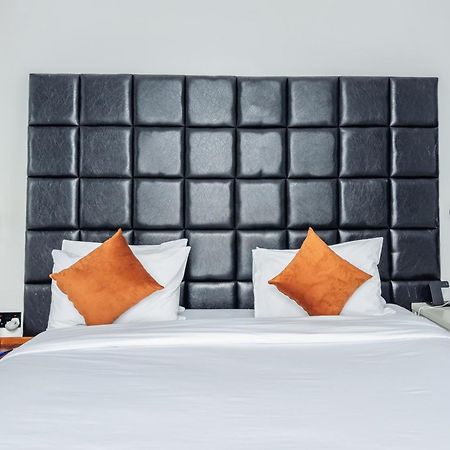 Avian Court Penthouse Aparthotel Naivasha Exterior photo